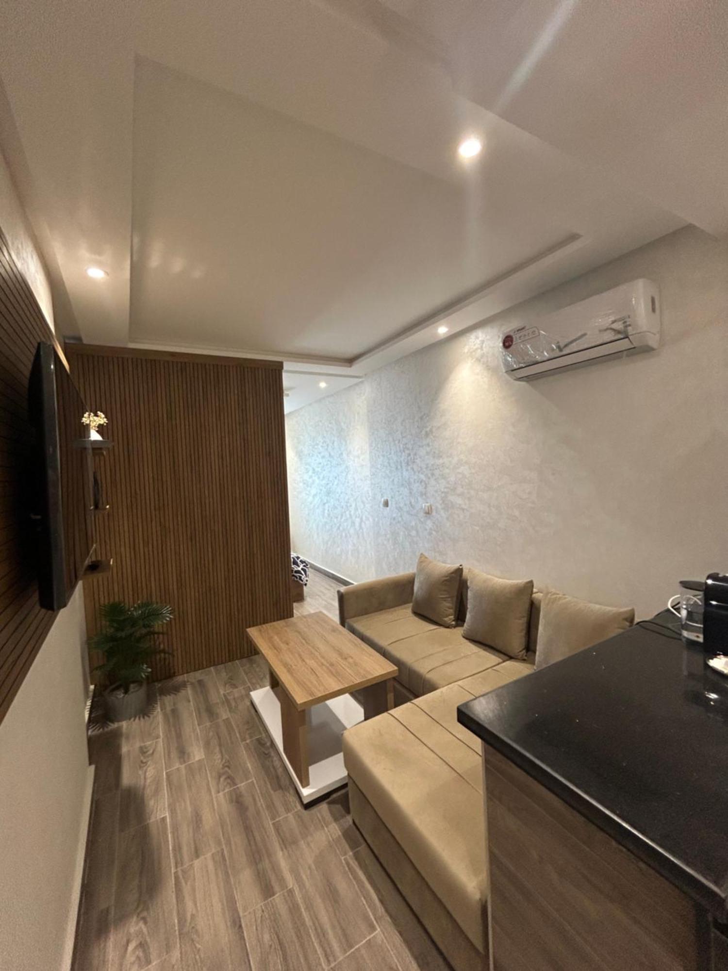 Splendide Studio Haut Standing En Face De La Marina Et A 200 M Du Port De Tanger - 1 Chambre Double Ngoại thất bức ảnh